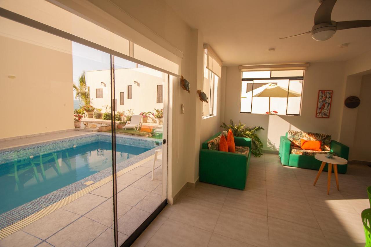 Matices Del Mar En Canoas Canoas de Punta Sal Exterior photo